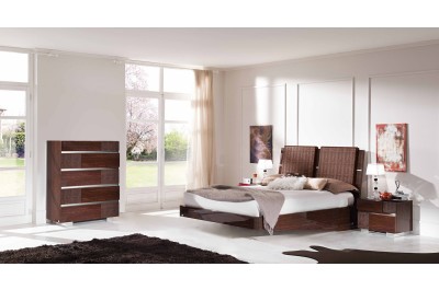 Caprice Walnut Modern Italian Bedroom set -N