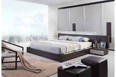 Modrest Gamma Contemporary Brown Oak Bed with Storage