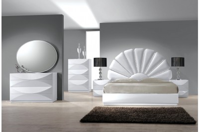 England White Leatherette Platform Bed