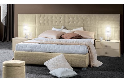 Moon Modern Italian Bedroom set - N