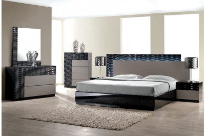 Rome Modern Bedroom Set with LED lighting system