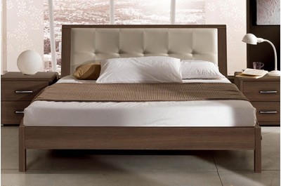 Tesca Modern Italian Bedroom set - N