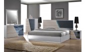 Frozen Modern Lacquered Platform Bedroom Set